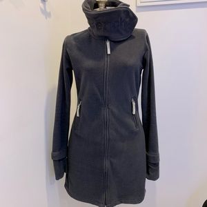 Bench fleece zip up sweater